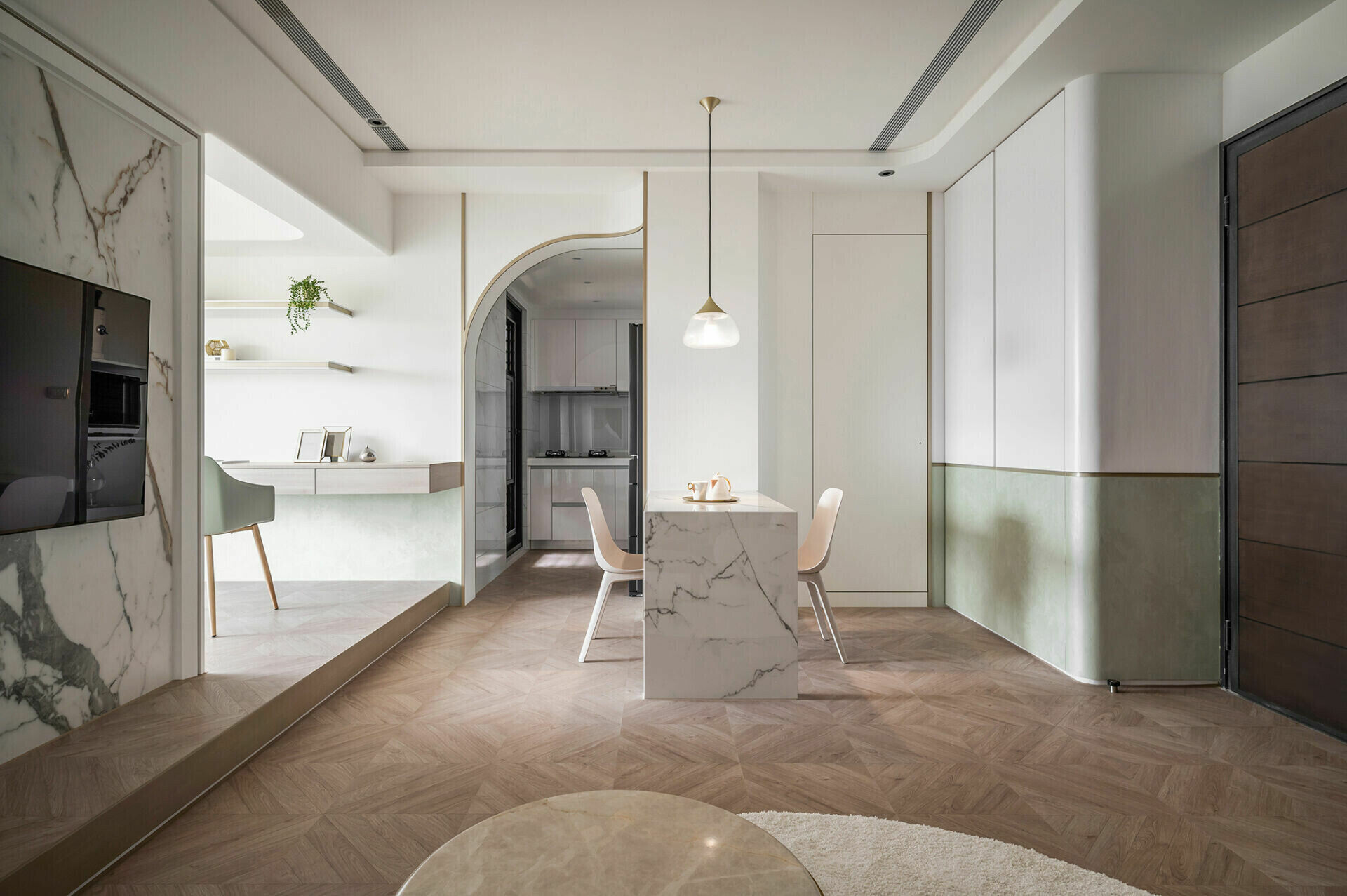 輕奢風裝潢案例 1：雲層間的對話